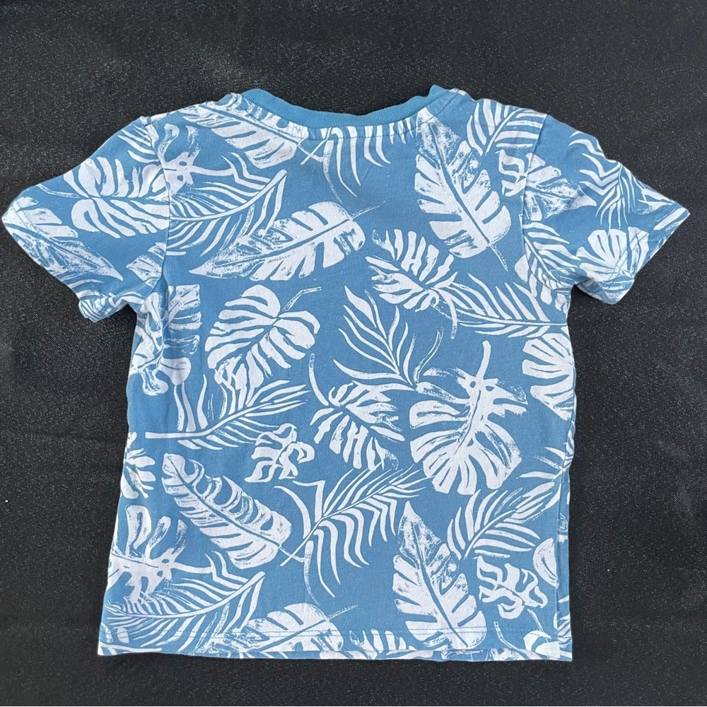 H&M Blue Tropical Leaf Kids T-Shirt - Picture 3 of 3